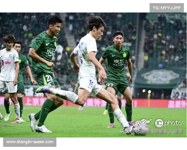 朱鹏宇接马莱莱助攻推射,大连队史中超首球